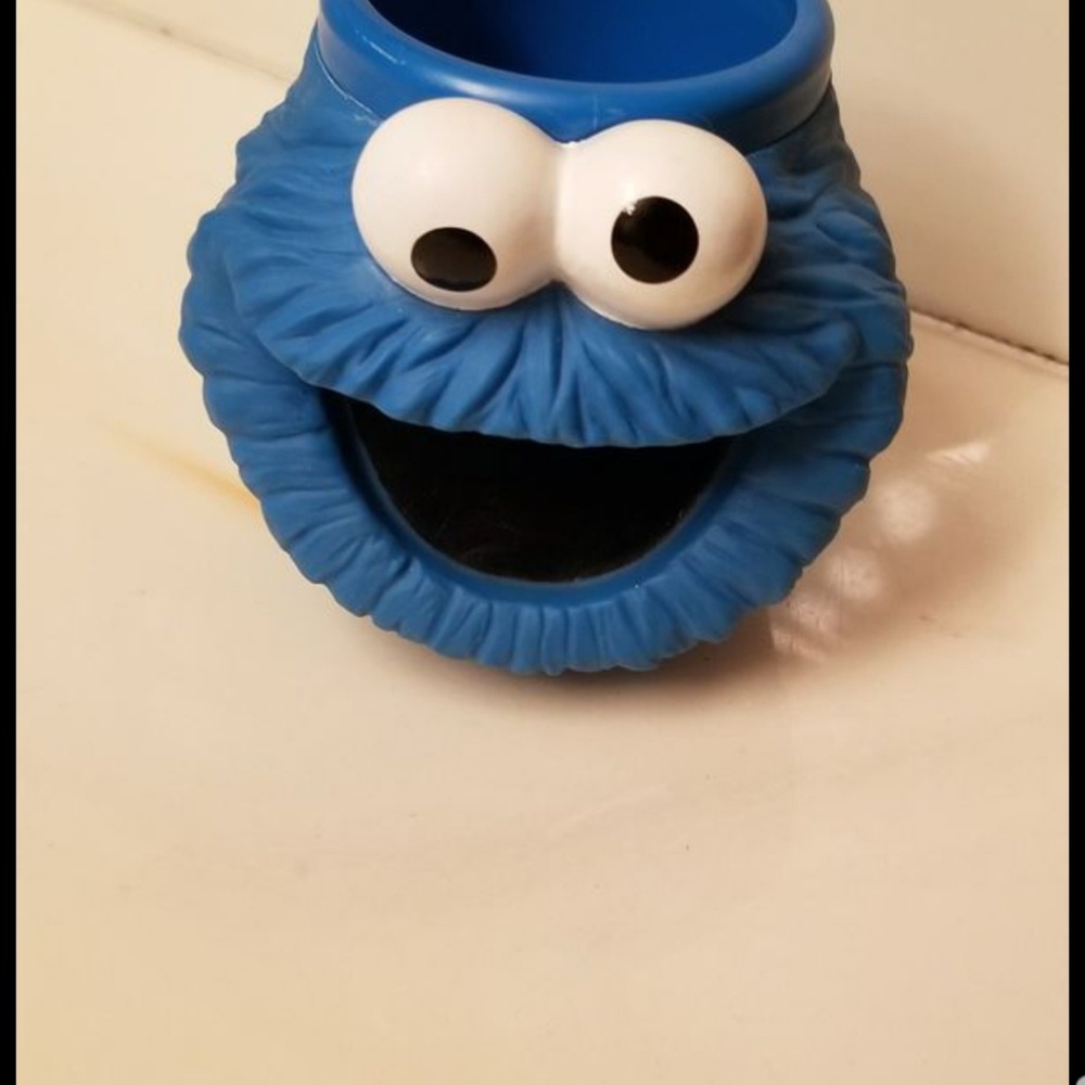 Cookie monster 3D cup by applause